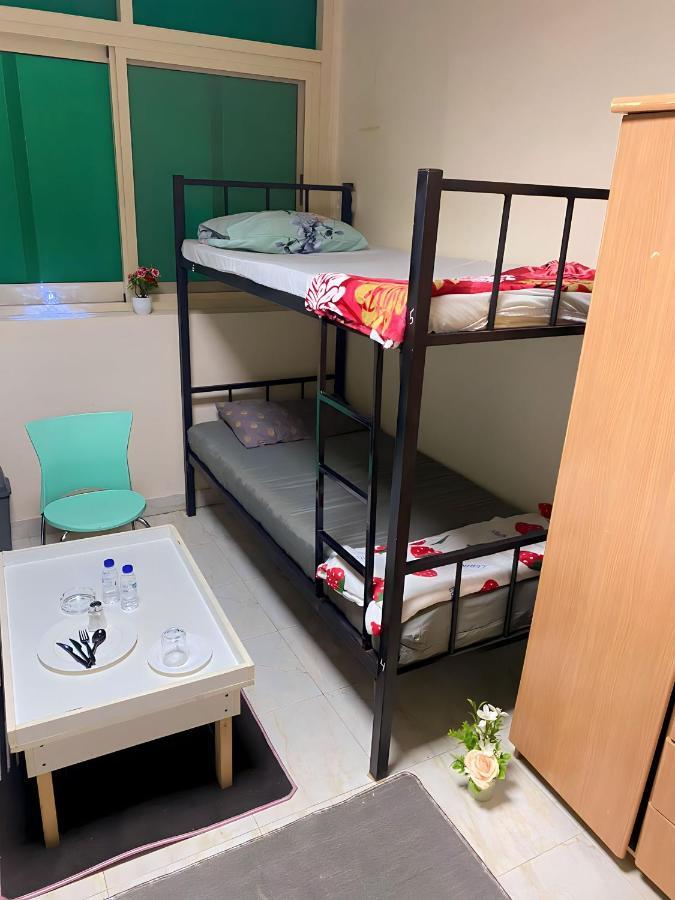 Hostel Mbz - Bed Space 