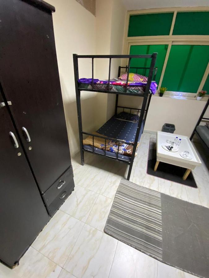 Hostel Mbz - Bed Space 