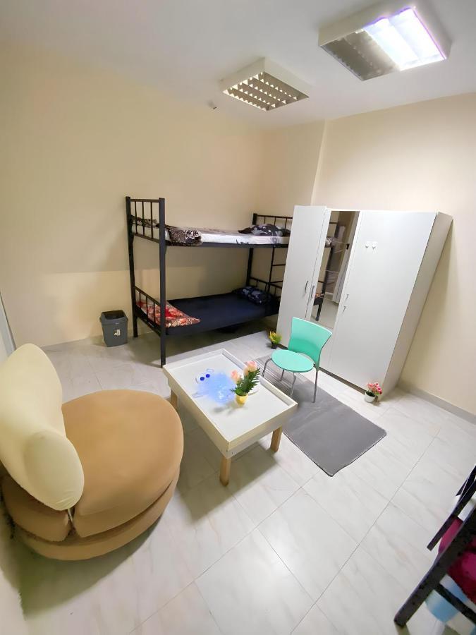 Hostel Mbz - Bed Space 